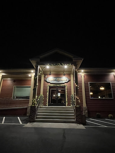 Photo Lake House Restaurant - 19