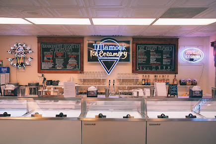 Photo Lake Oswego Ice Creamery And Restaurant - 10