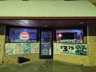 Photo Lakes Sports Bar Grill - 8