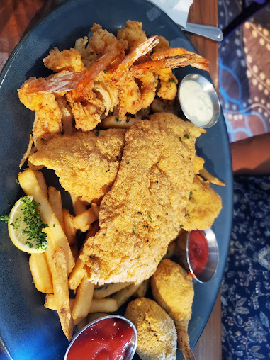 Photo Landrys Seafood House El Paso - 10