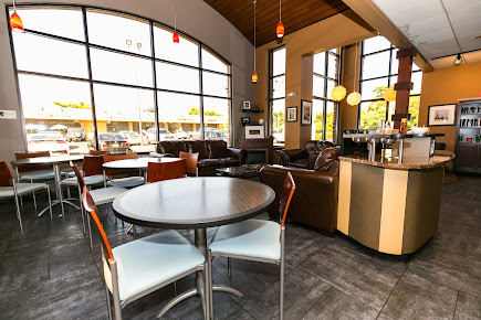 Photo Larry's Ii Restaurant - 12