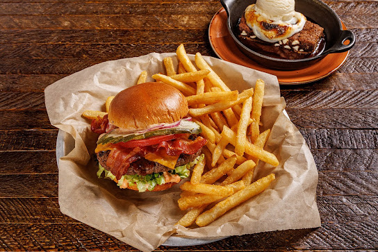 Photo Lazy Dog Restaurant Bar Torrance - 12