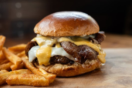 Photo Lazy Dog Restaurant & Bar - 10