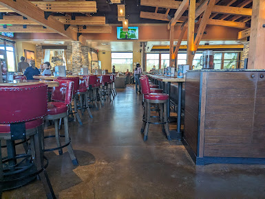 Photo Lazy Dog Restaurant & Bar - 23