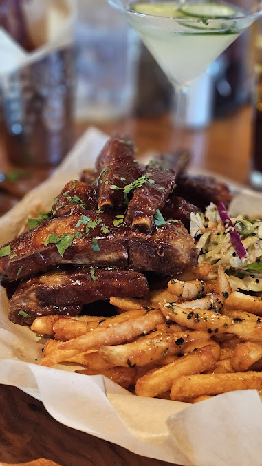 Photo Lazy Dog Restaurant & Bar - 26