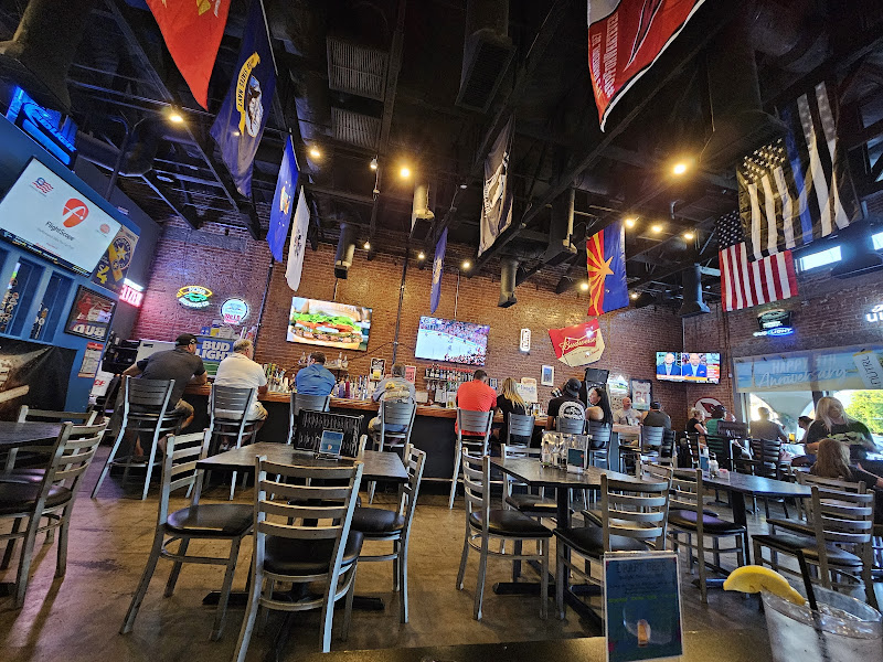 Lazy Palm Sports Grill