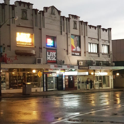 Photo Lazybones Lounge Restaurant & Bar - 21