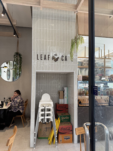 Photo Leaf Cafe & Co - 26