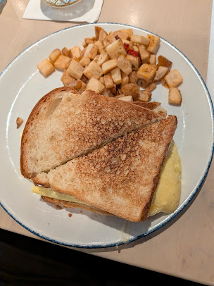 Photo Legal Sea Foods - Logan Airport Terminal A - 20