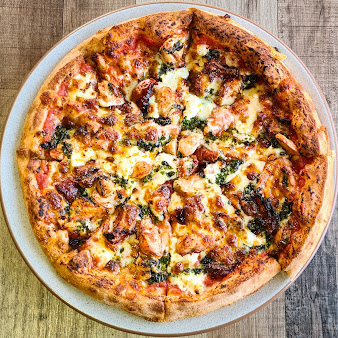 Photo Lipari Pizza Bar Italian Restaurant - 16