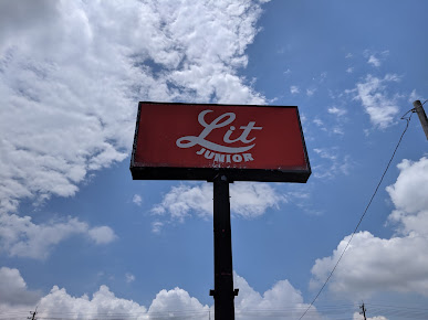 Photo Lit Jr On Summer - 17