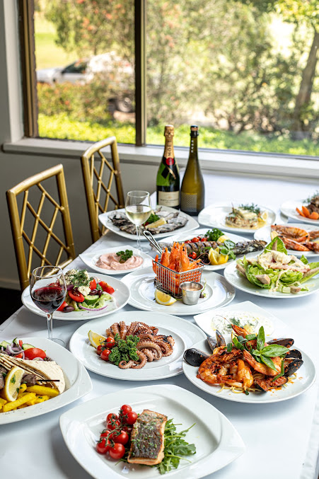 Photo Livadi Restaurant At Botany Golf Club - 8
