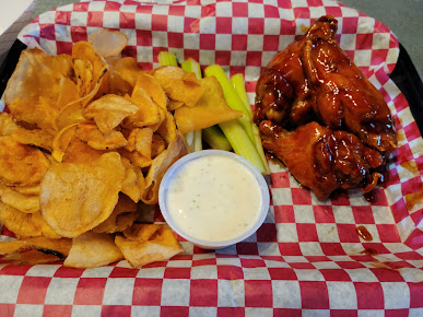 Photo Locked & Loaded Bar And Grill - 18