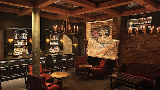 Photo Lolita Back Bay - 13