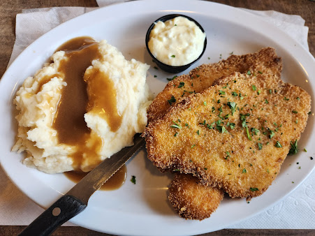 Photo Lombardi’s Corner Family Restaurant - 11