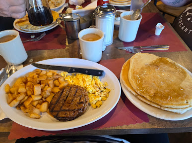 Photo Lombardi’s Corner Family Restaurant - 22