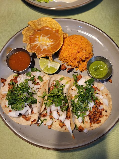 Photo Los Compadres Mexican Grill - 12