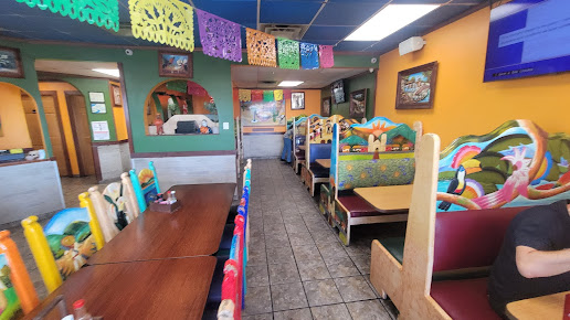 Photo Los Ranchitos Mexican Restaurant Kewanee - 2