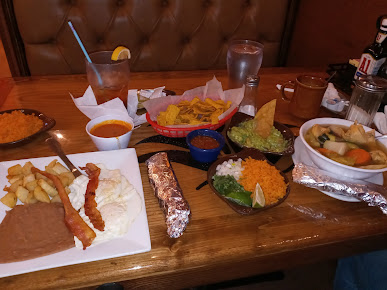 Photo Los Tres Magueyes Cantina Grill - 19