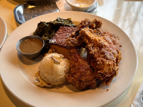 Photo Lucky 32 Southern Kitchen - 16