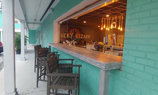 Photo Lucky Lizard Tap House - 23