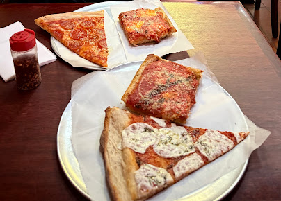 Photo Luigi's Pizza - 24