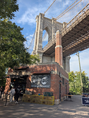Photo Luke's Lobster Brooklyn Bridge Park - 9