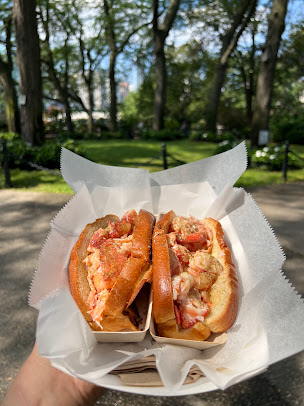 Photo Luke's Lobster Brooklyn Bridge Park - 16