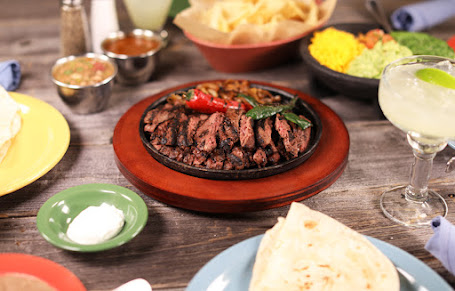 Photo Lupe Tortilla Mexican Restaurant - 15