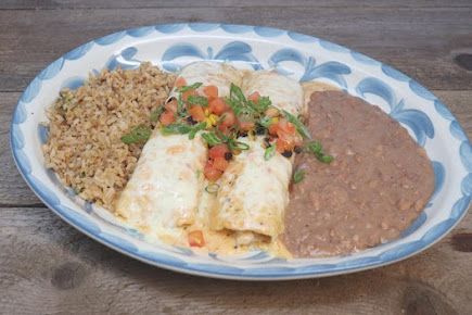 Photo Lupe Tortilla Mexican Restaurant - 20