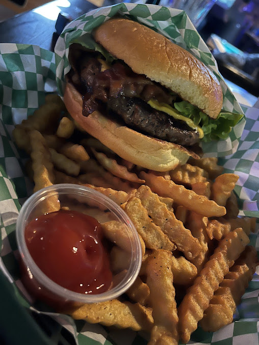 Photo Macs Tavern Grill Karaoke Bar - 1
