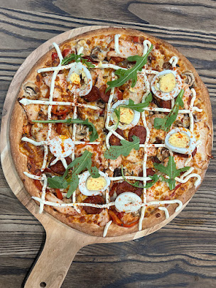 Photo Mad Toppings Randwick Pizza - 14