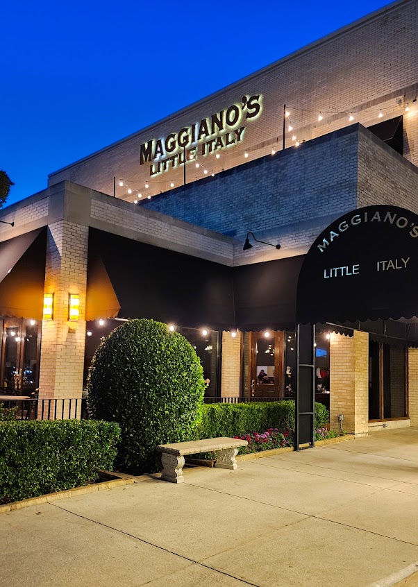 Photo Maggianos Little Italy Dallas - 10
