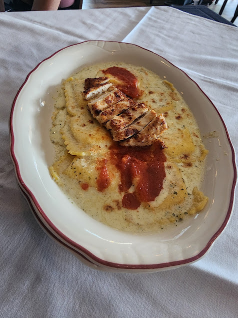 Photo Maggianos Little Italy Dallas - 23