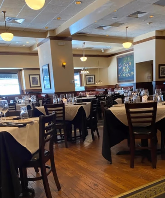 Photo Maggiano's Little Italy - 10