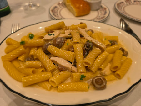 Photo Maggiano's Little Italy - 27