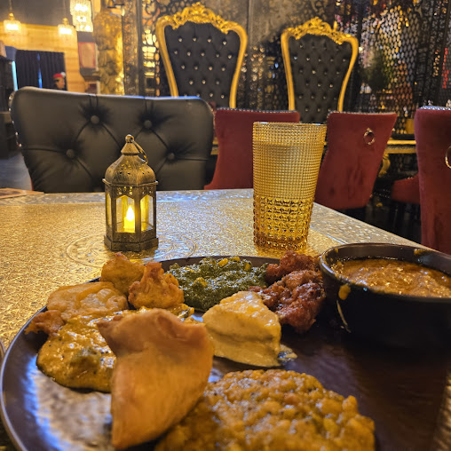 Photo Maharani Palace Fine Indian Cuisine Bar - 19