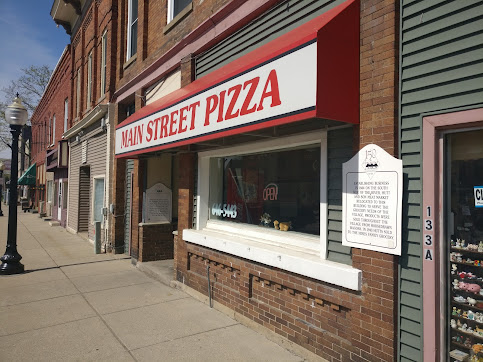 Photo Main Street Pizza Dimondale - 4