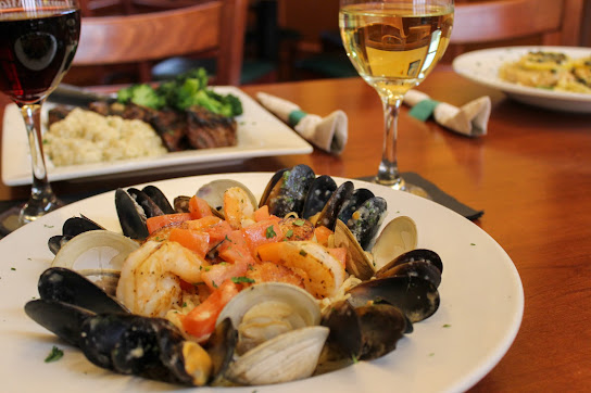 Photo Mamma Mias Restaurants Marshfield - 24