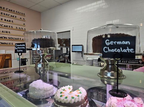 Photo Maries Italian Deli Bakery Market - 17