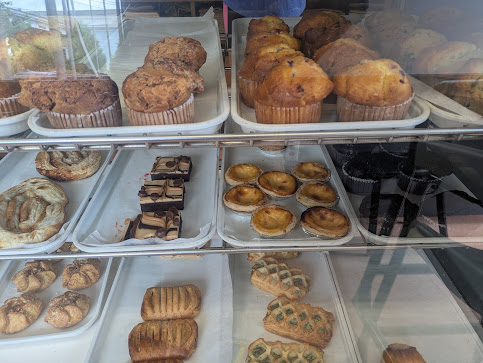 Photo Mary Ellens Portuguese Bakery - 22