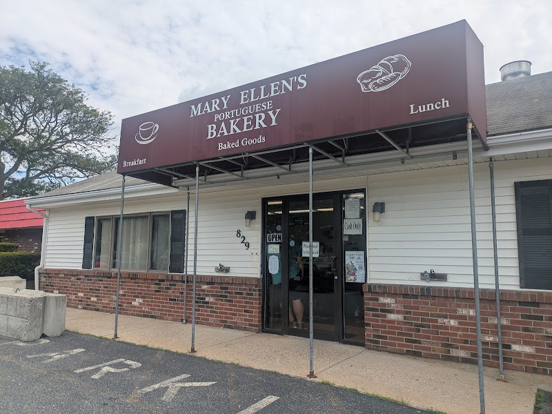 Mary Ellens Portuguese Bakery