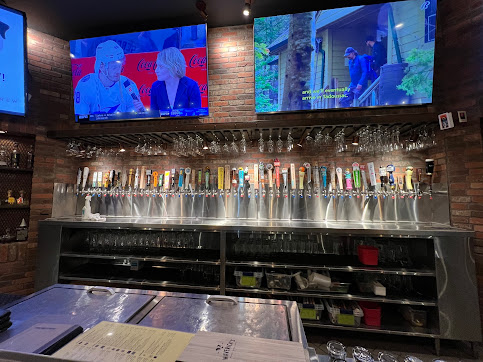 Photo Mavericks Kitchen Drinks Sports - 25