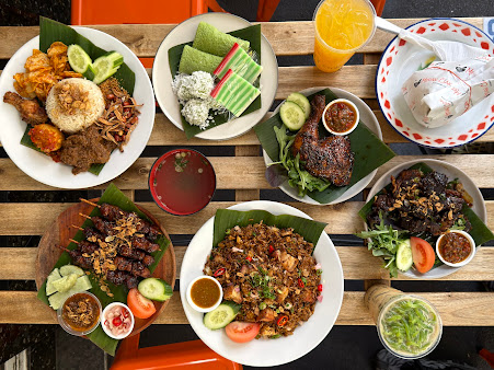 Photo Medan Ciak Sussex St Sydney Indonesian Restaurant - 23