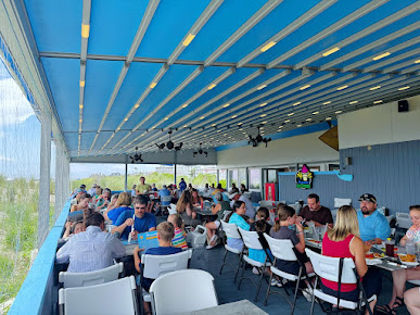 Photo Mermaids Restaurant - 16