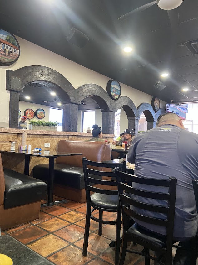 Photo Mexicano Bar Grill 3 - 16