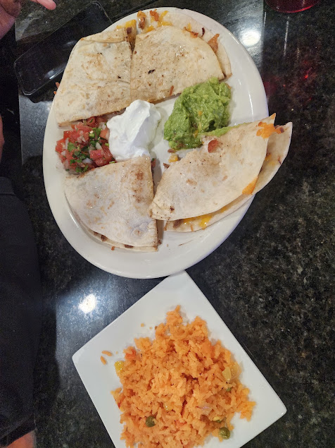 Photo Mexicano Bar Grill 3 - 49