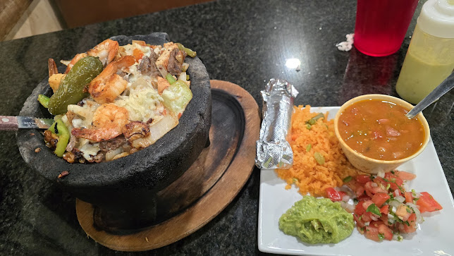 Photo Mexicano Bar Grill 3 - 23