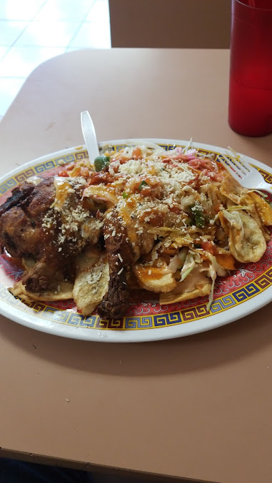 Photo Mi Pueblo Comida Hondurena - 11