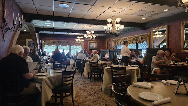 Photo Michaels Italian Restaurant Waukesha - 26
